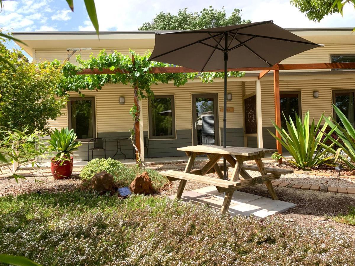 The Grape And Olive At Willunga Hotel ภายนอก รูปภาพ